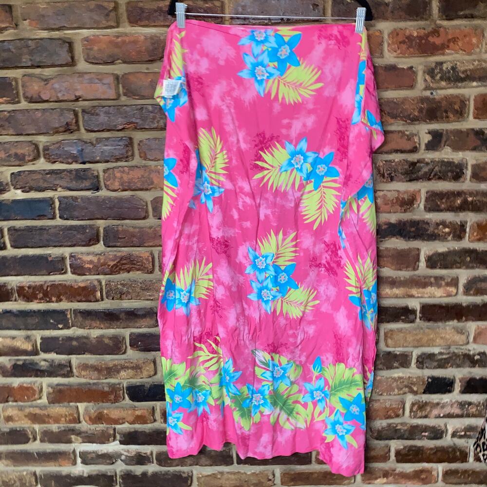 White Stag Pink Tropical Floral Oversized Summer Beach Shawl Scarf Women's